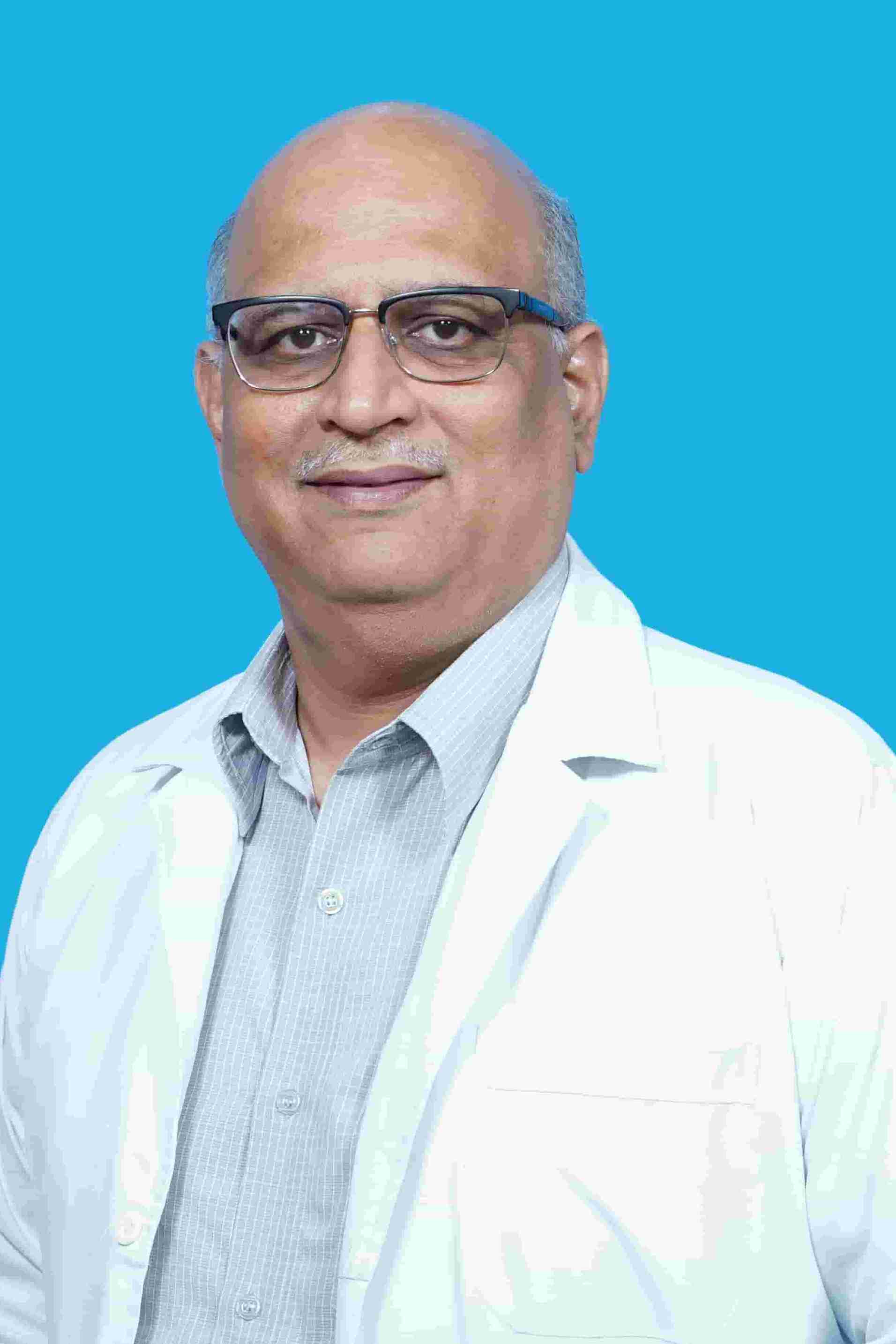 Dr Dattatray Mazumdar, Neuro and Spine Surgeon in Mumbai