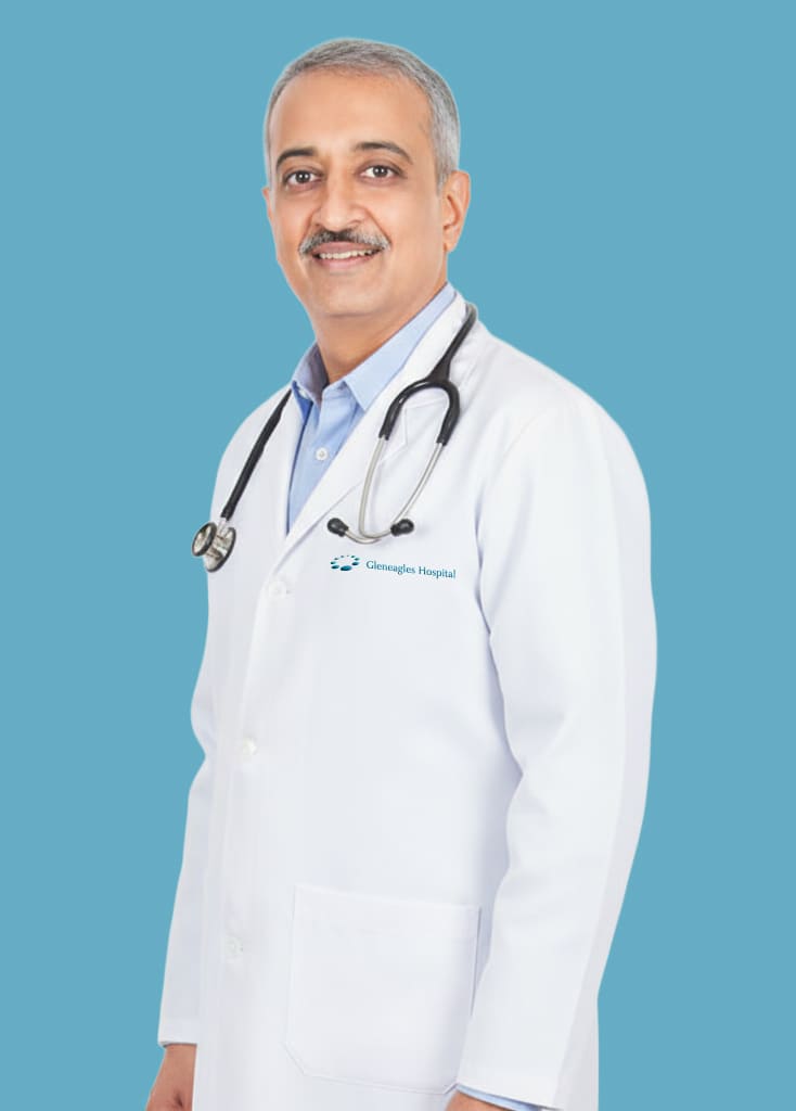 Devesh Dholakia, Neuro and Spine Surgeon in Mumbai